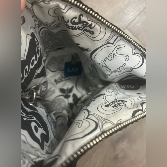 “The Sak” Crochet Shoulder Bag with Sequence - Picture 7 of 8